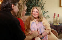 D'Arcy Vanderpool with clients in couples therapy in Las Vegas